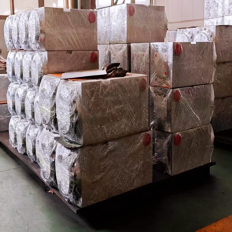 oil_cylinder_in_stock04_0002